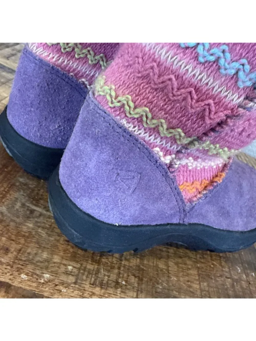 Keen Kids Suede Multi Color Cable Knit Winter Boots Size 10 US Pink Purple Girls